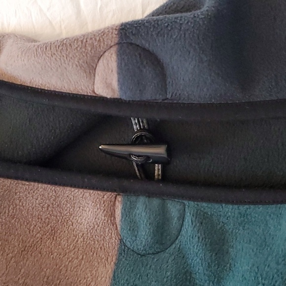 Serra Womens Blanket Fleece Shawl, One Size Toggle Side Close, Drape, Open Front - Picture 2 of 7